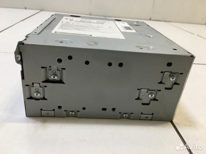 Магнитола Infiniti Q50 V37