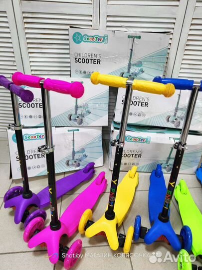 Самокаты 3-х колесные светящиеся колеса