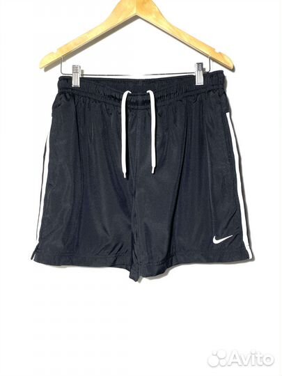 Шорты Nike