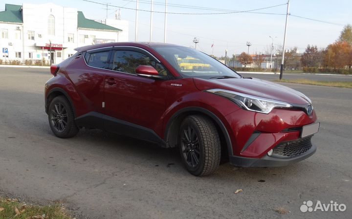 Toyota C-HR 1.8 AT, 2017, 57 000 км