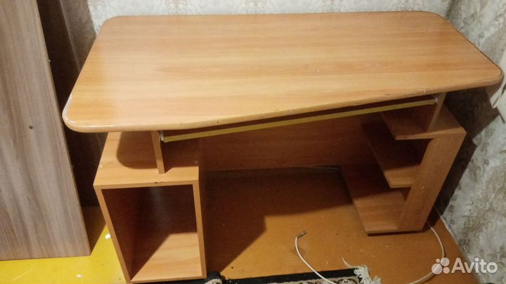 Компьютерный стол бу