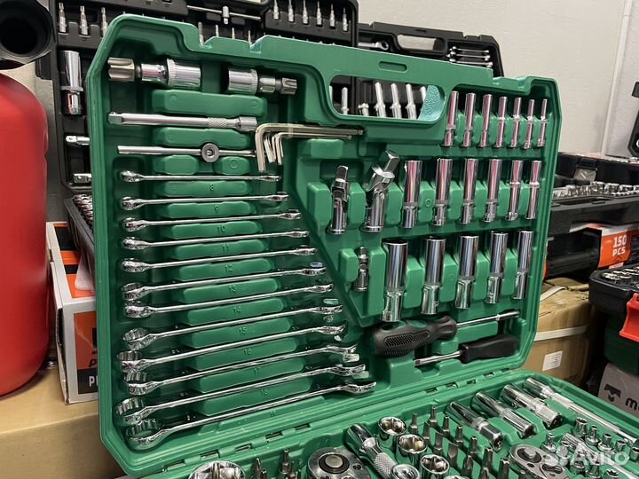 Набор инструментов для авто 216 предметов