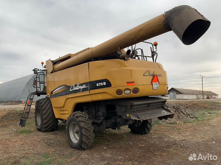 Комбайн CHALLENGER 670, 2012