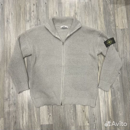 Вязаный свитер stone island