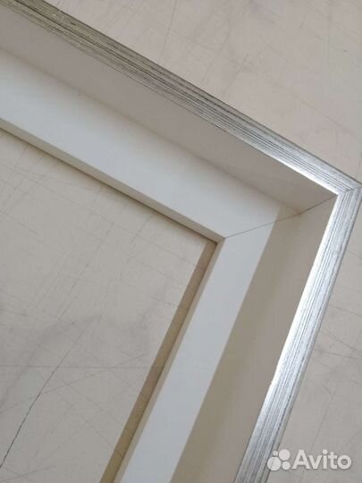 Рама для картины Кэнвес