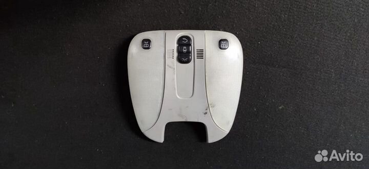 Плафон освещения на Мерседес w220