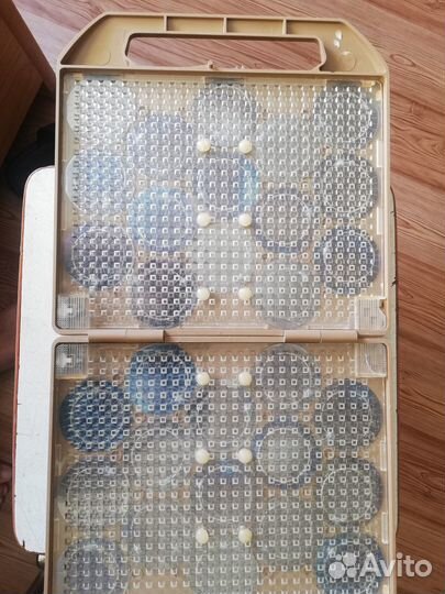 Солнечная батарея походная