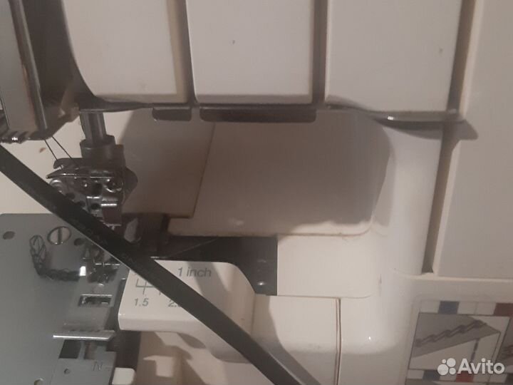 Коверлок merrylock 007