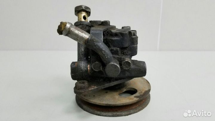 Насос гура гидроусилителя руля Nissan Vanette 2