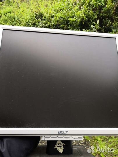 Монитор Acer 19