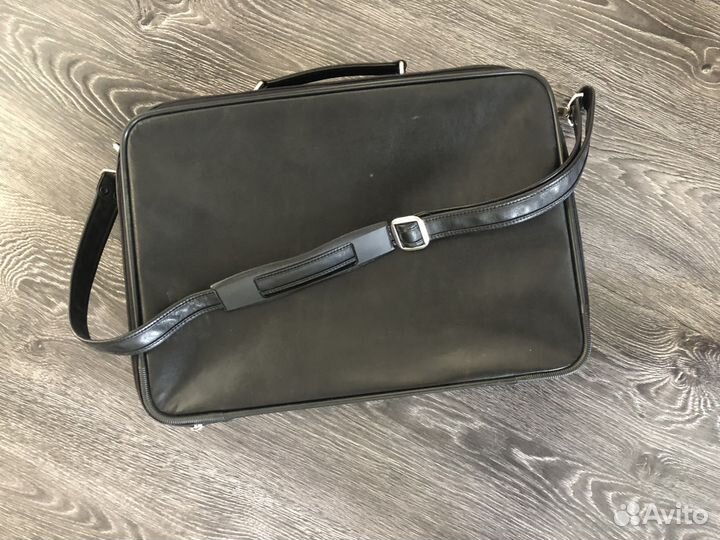 Чемодан Samsonite