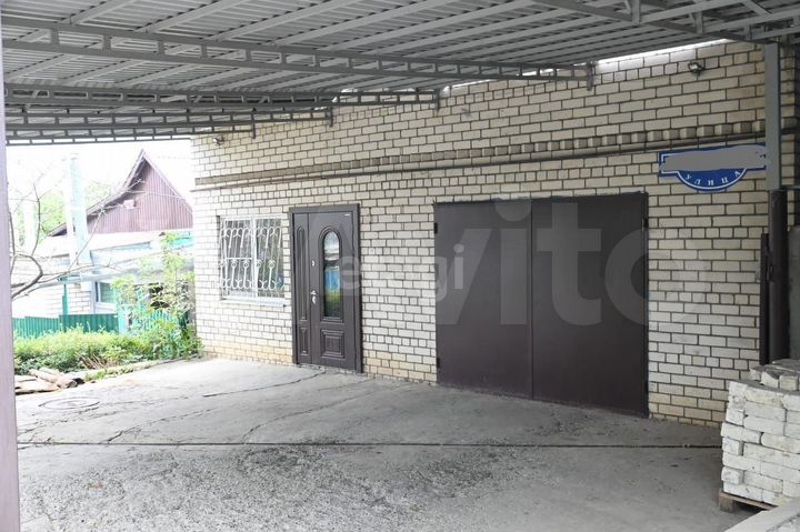 Дом 275,5 м² на участке 4,7 сот.