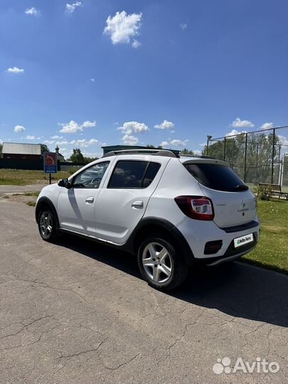 Renault Sandero Stepway 1.6 AT, 2019, 32 000 км