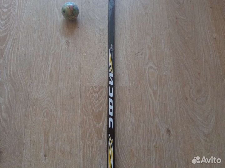 Клюшка хоккейная