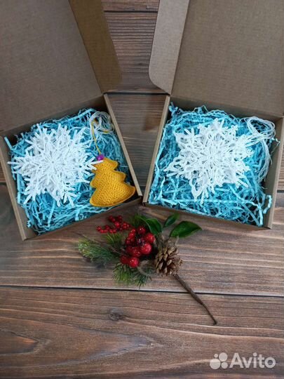 Вязанные снежинки