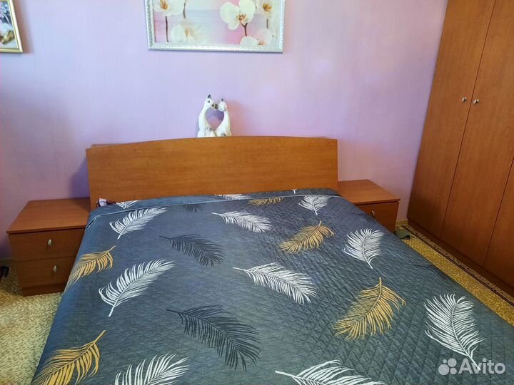 Спальный гарнитур бу