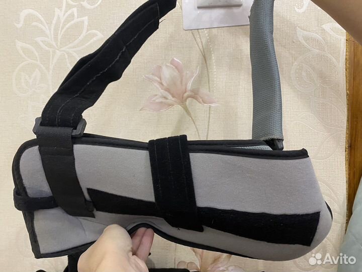 Бондаж для плеча с подушкой послеоперационный