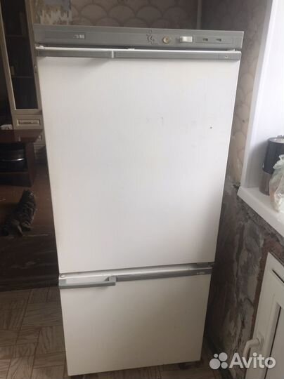 Холодильник бу отдам бесплатно в рабочем состоянии