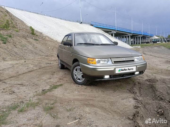 ВАЗ 2112 1.5 МТ, 2002, 250 000 км