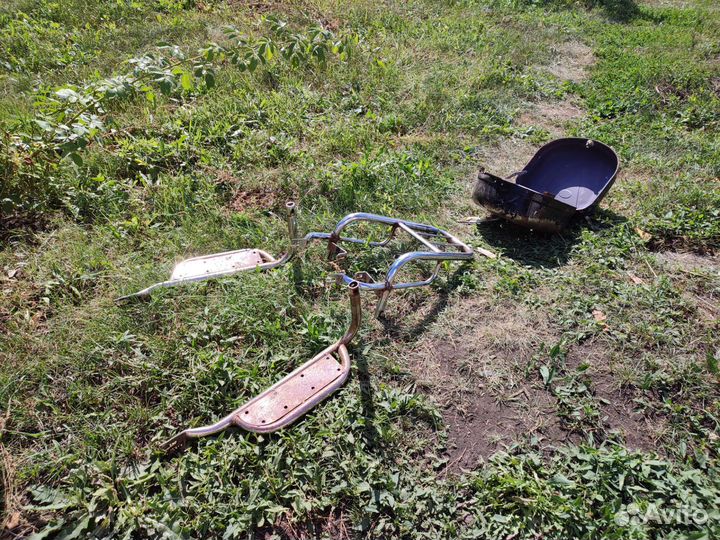 Багажник на мопед альфа