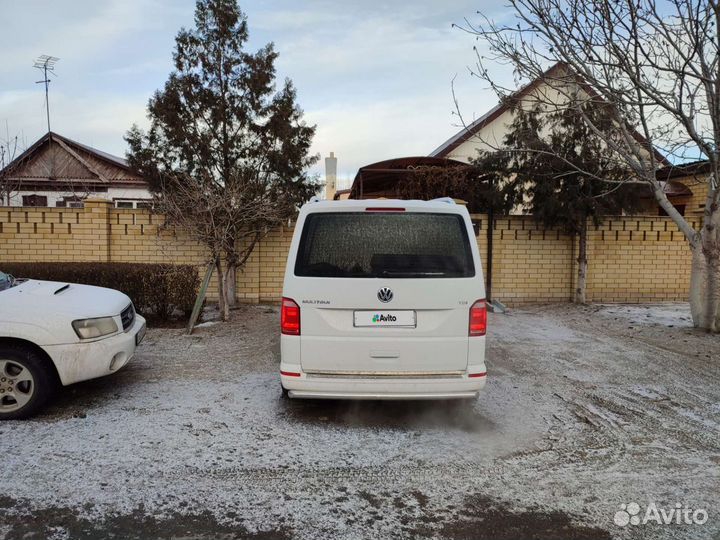 Volkswagen Multivan 2.0 AMT, 2017, 105 000 км