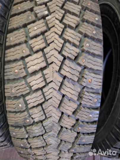 Nokian Tyres Hakkapeliitta LT 265/75 R15