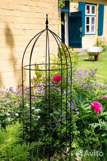 Опора, шпалера для растений из металла