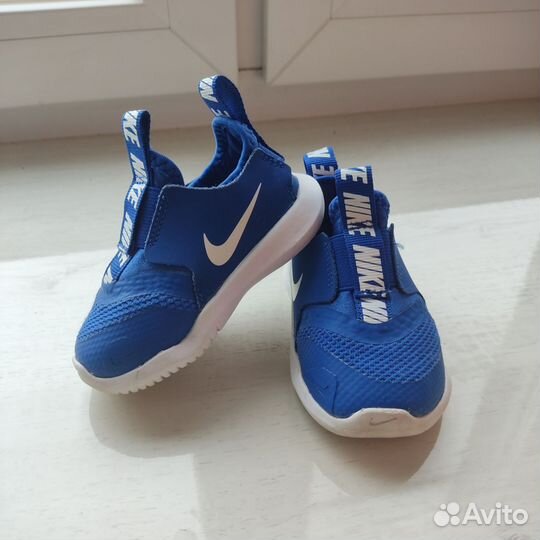 Кроссовки детские nike