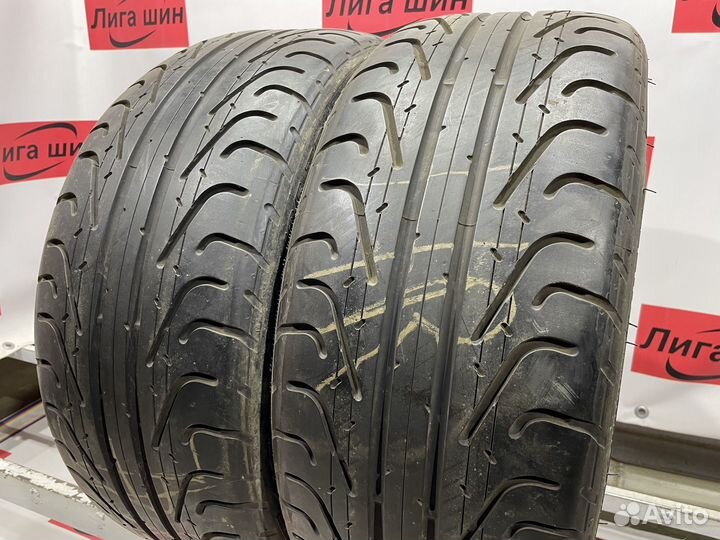 Pirelli P Zero Corsa 235/35 R19