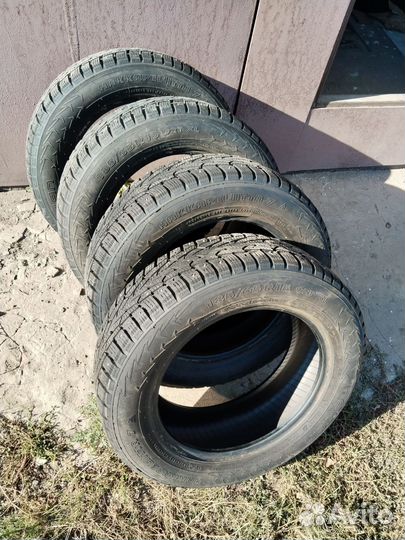 Nokian Tyres Hakkapeliitta 7 185/65 R15 92T