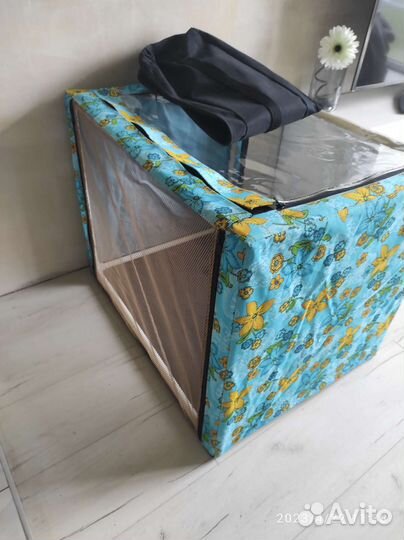 Выставочная клетка