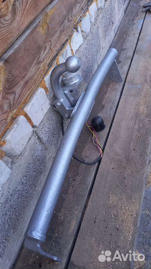 Фаркоп для тойота корола хэтчбек Е 120