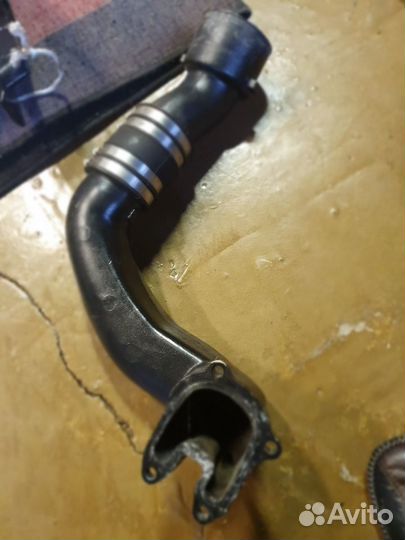 Коленчатый патрубок В сборе Mercruser 42421A5