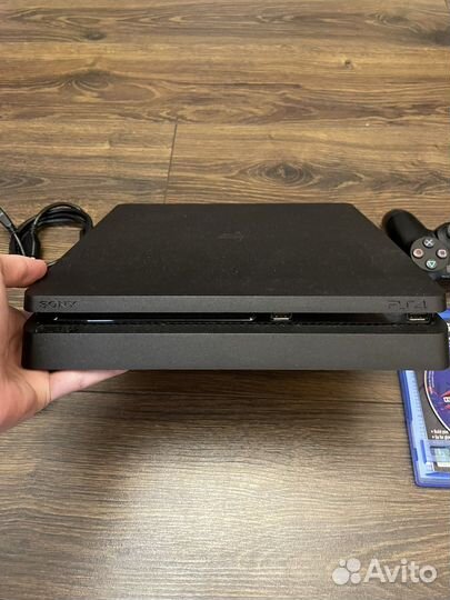 Sony PS4 slim 1tb
