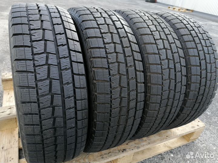 Dunlop SP Winter Maxx WM01 215/65 R16 110V