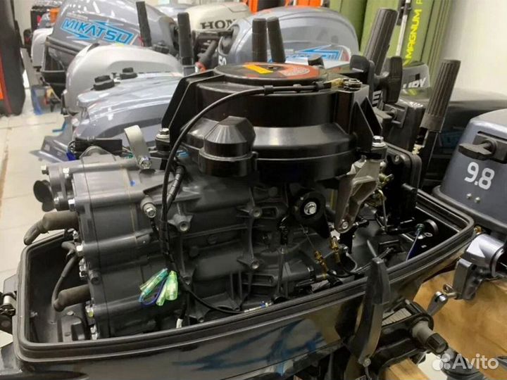 Лодочный мотор suzuki DT 40 WS (WL) витрина