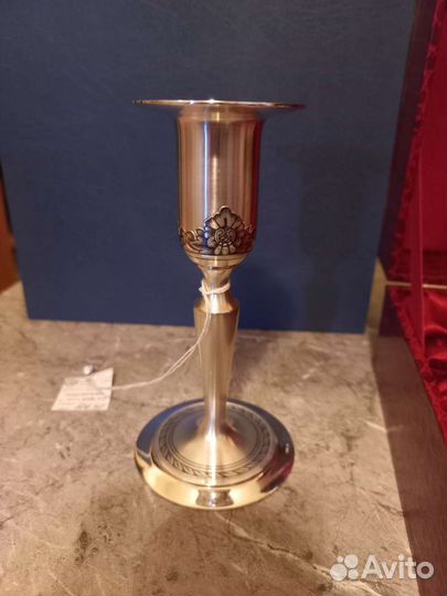 Серебряный подсвечник 