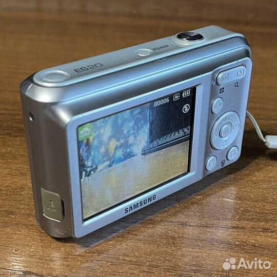 Цифровая мыльница Samsung