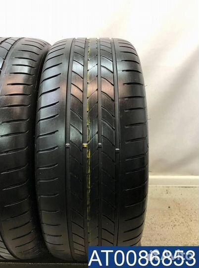 Goodyear EfficientGrip 245/45 R19 98V
