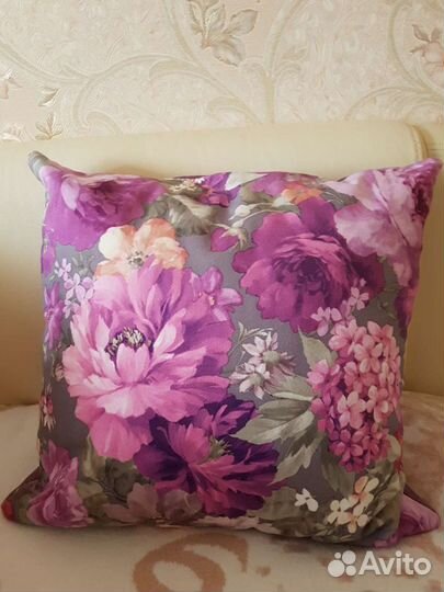 Подушка на синтепоне 40 на 40 см