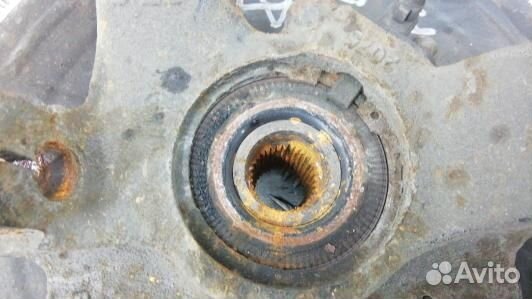 Ступица передняя левая opel meriva B (87S10K901)