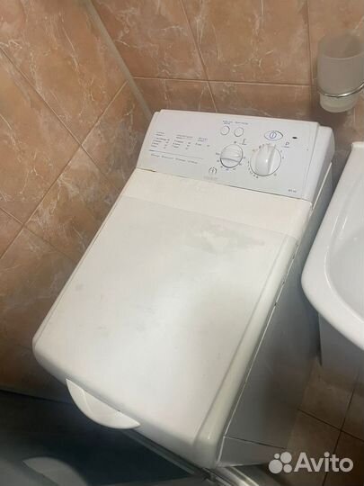 Стиральная машина с вертикальной загрузкой