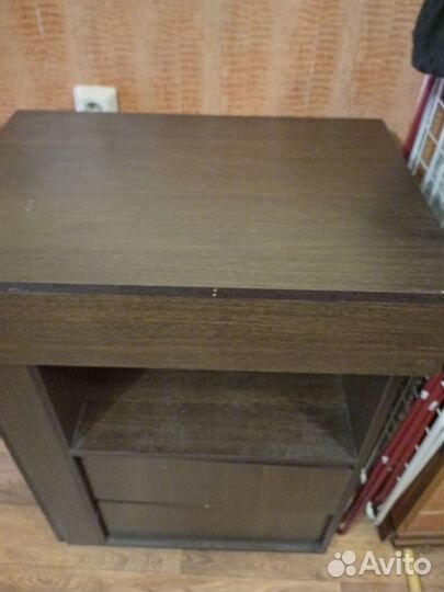 Тумбочка с гладильной доской