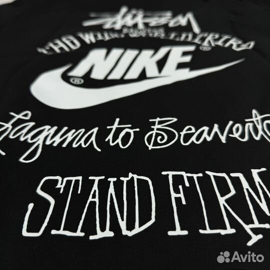 Футболка Nike Stussy