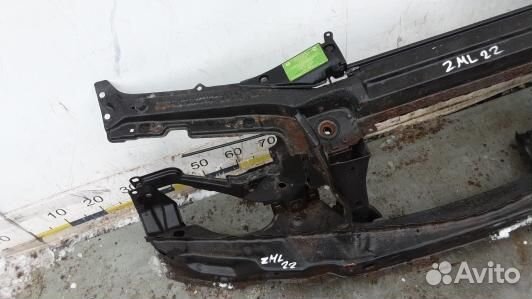 Передняя панель крепления облицовки (телевизор) BM