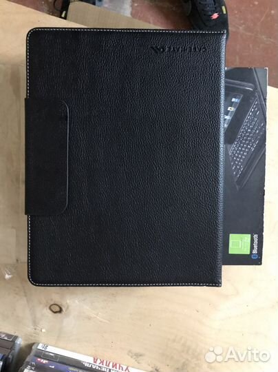 Кейс с клавиатурой для iPad