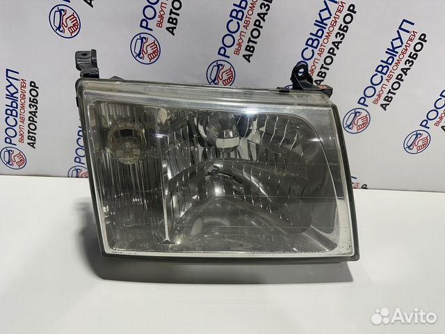 Фара правая Toyota Land Cruiser 100 2003