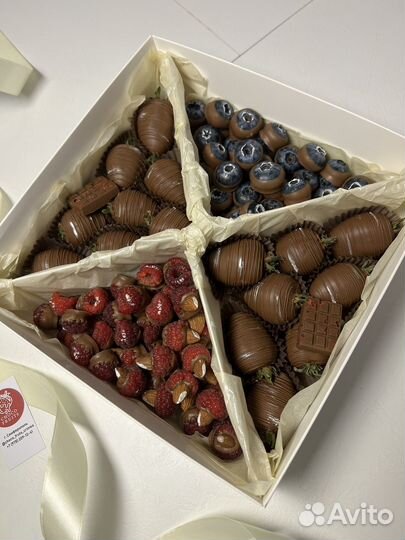 Клубника в бельгийском шоколаде сердце сюрприз