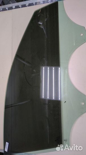 Стекло боковой двери Volkswagen Taos, 2023