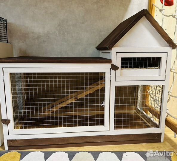 Клетка интерьерная домик тумба